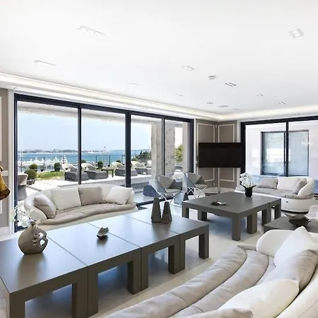 Maritime Villa Cannes